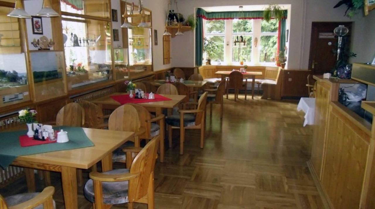 Pension Und Gaststaette Naturbaude Eschenhof Oberwiesenthal Exterior photo